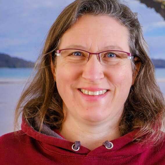 Dr. Angelika Friedel